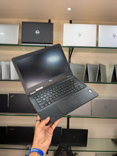 Dell Latitude 7270 | Core i5 6th Gen | 8GB RAM | 256GB SSD | 13.3"